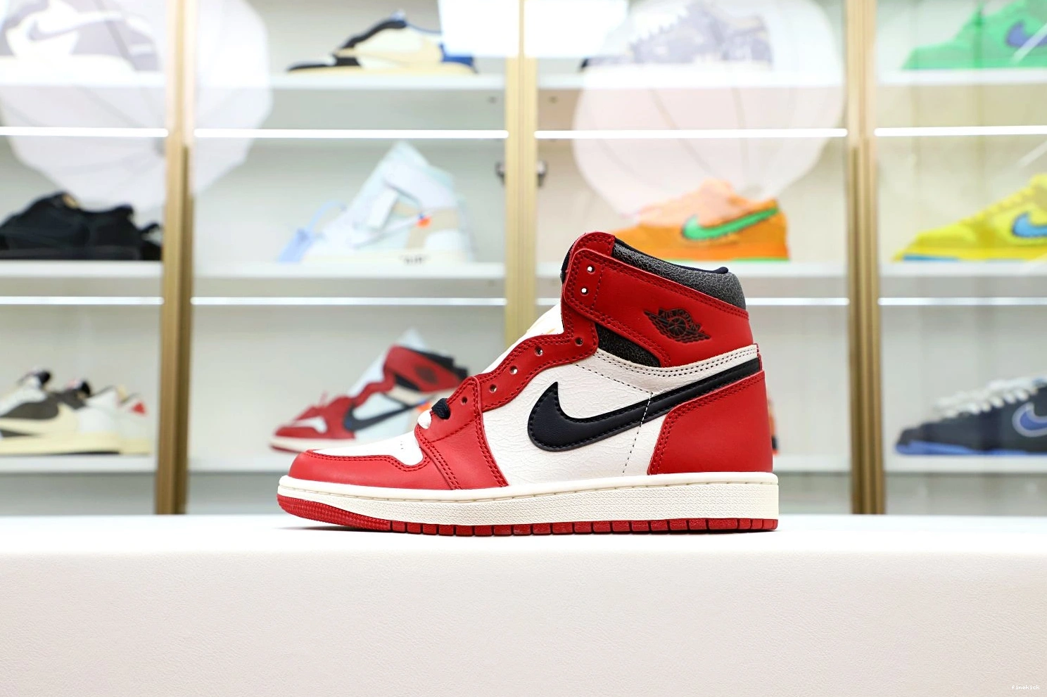 JORDAN “CHICAGO” 1 REIMAGINED 2022 FOUND LOST AND AIR 1005
